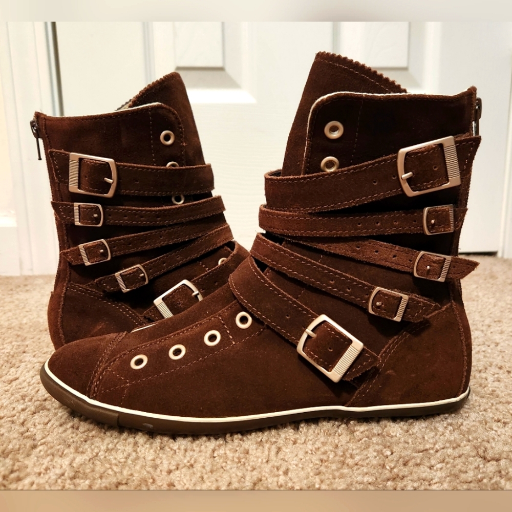 Limited Edition Converse Leather Slim Boots